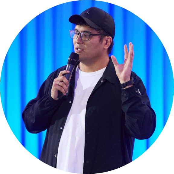 Асхат Халимов