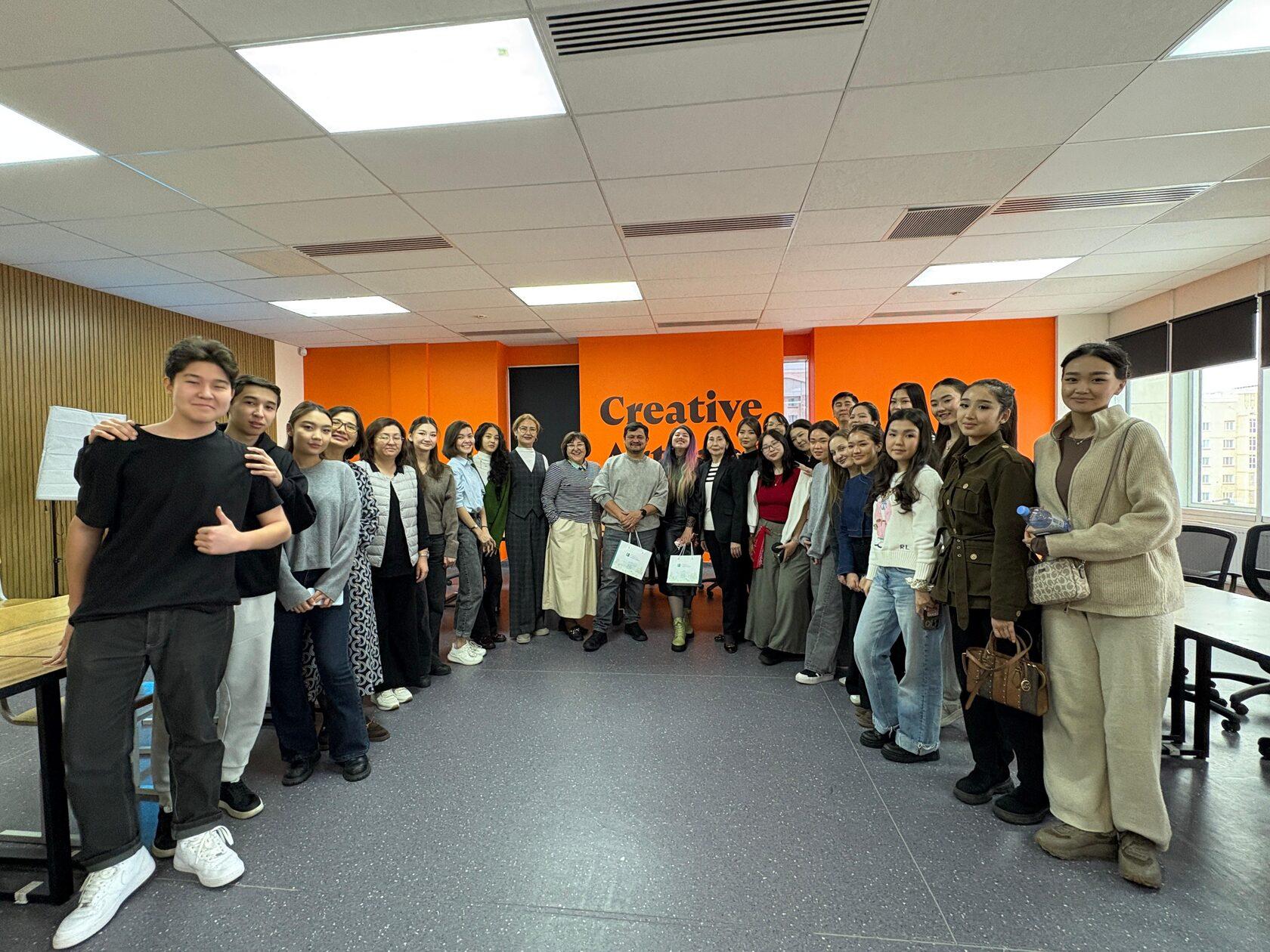 Малика Игибаева совместно с Давидом Тугановым посетили Казахскую национальную академию хореографии