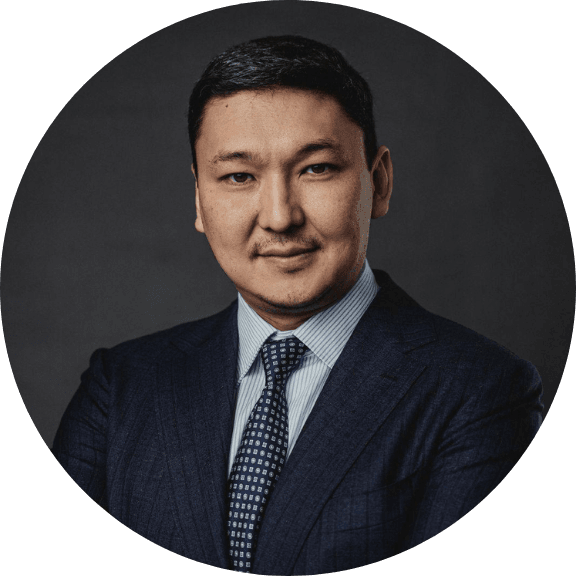 Эрнар Курмашев